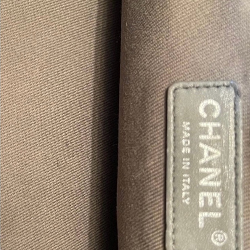 👜SOLD 👜2,000 👜Chanel Flap Handbag - Picture 15 of 16